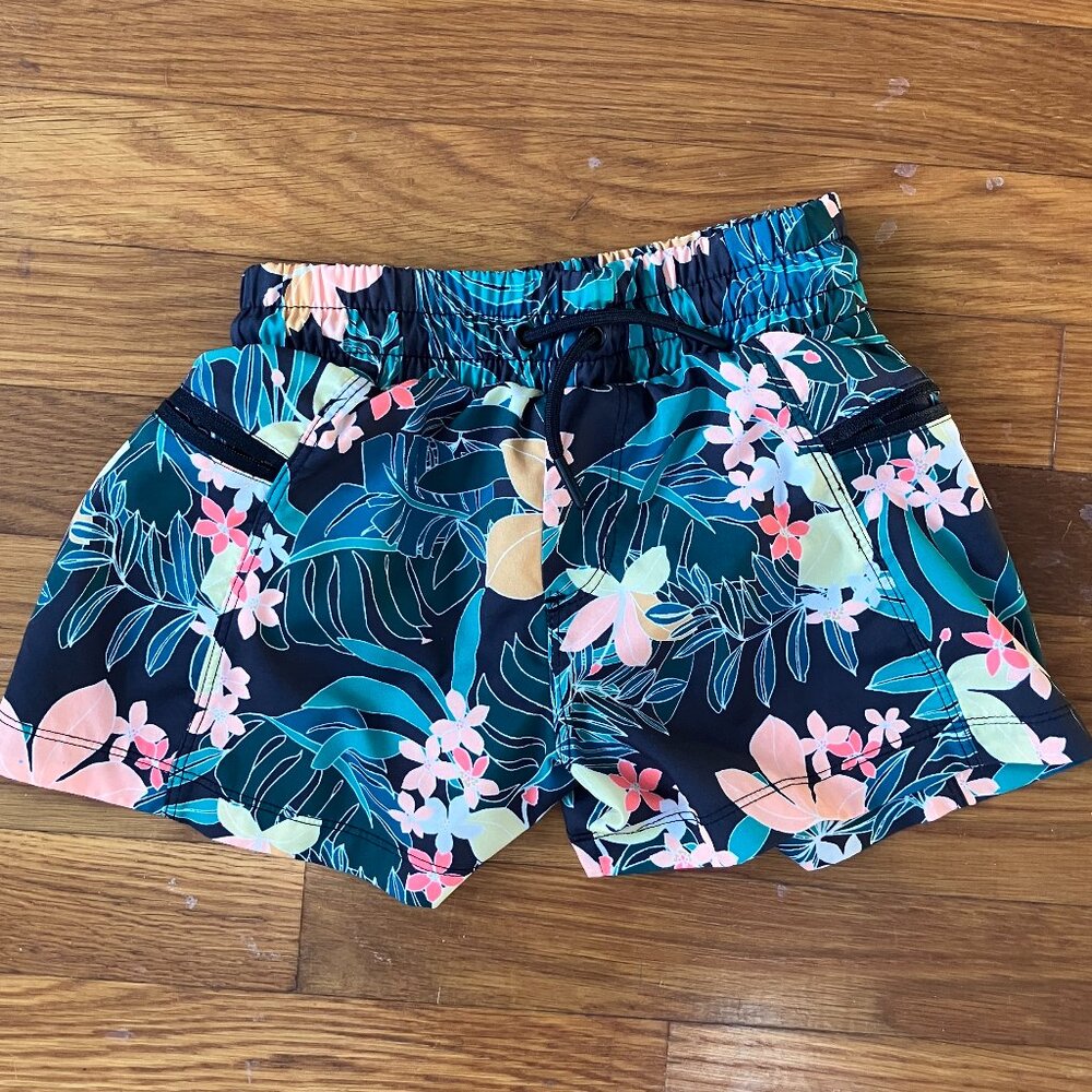 StretchTech Swim Beach Bathing Shorts Quick Dry Floral Hawaiin Girls Size 6/7